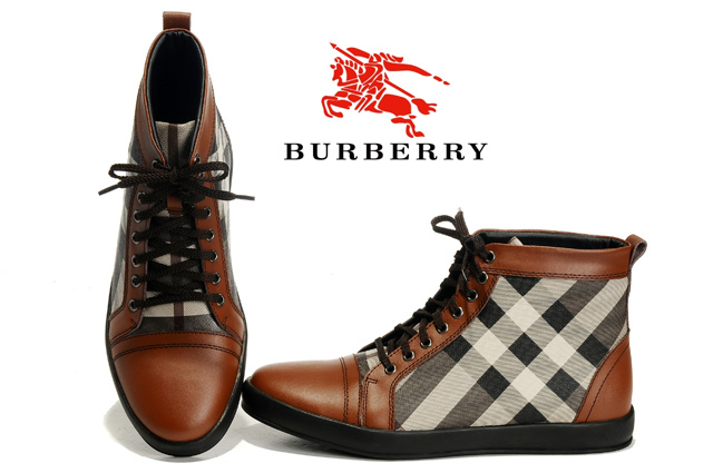 Burberry Women's Shoes | Couture.Zappos.com
